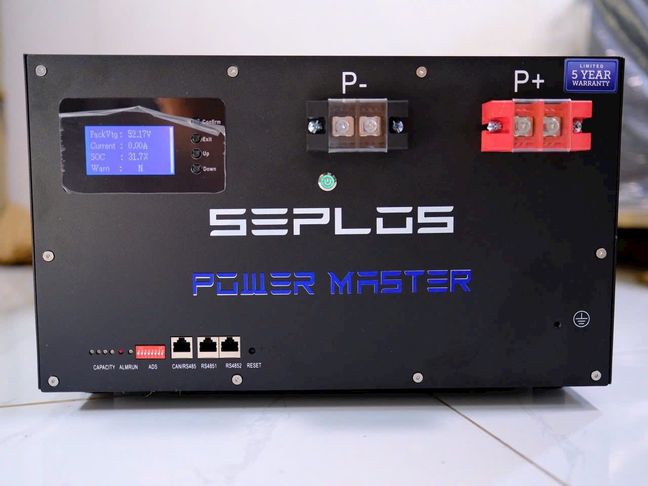 Pin lưu trữ Power Master 51.2V-314Ah (Đen)