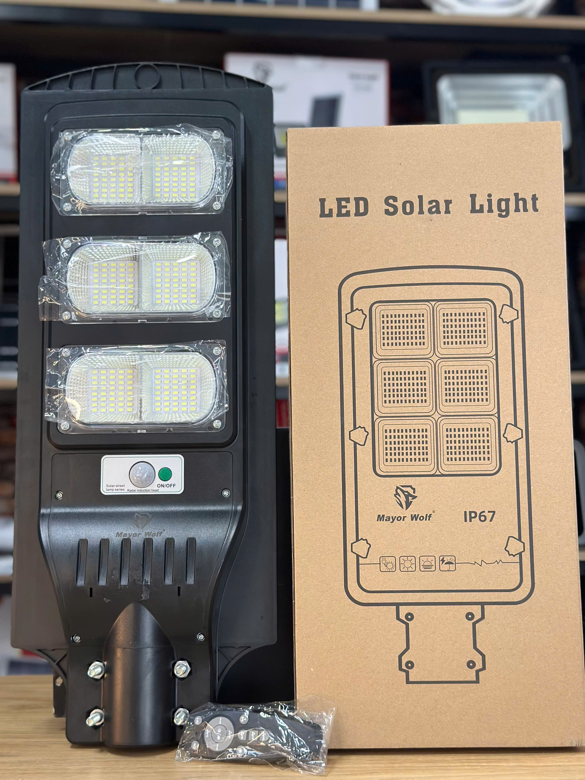 Đèn Đường Năng Lượng Mặt Trời Liền Thể CX-AT-150 (150W)